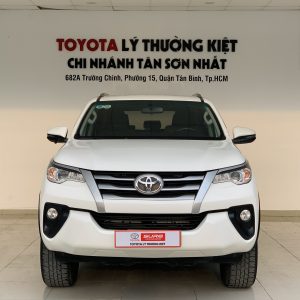 TOYOTA FORTUNER 2.4G MT 2020